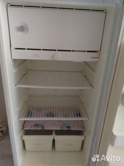 Продам холодильник Бирюса