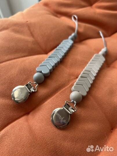 Держатель для пустышки