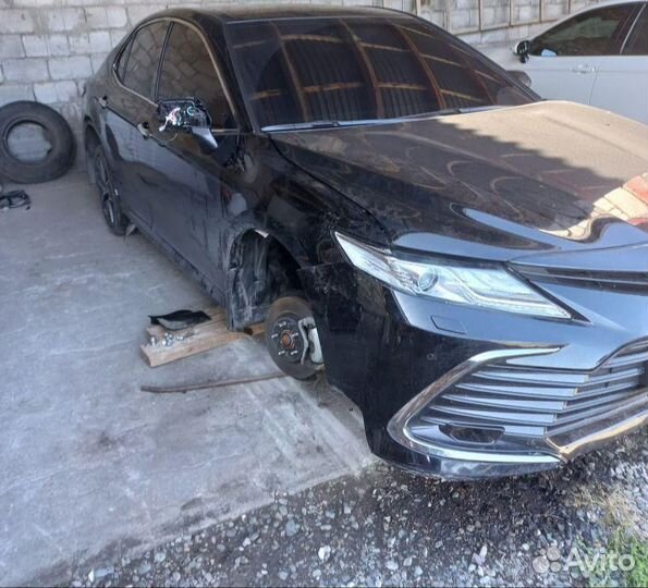 Разбор Toyota camry v70