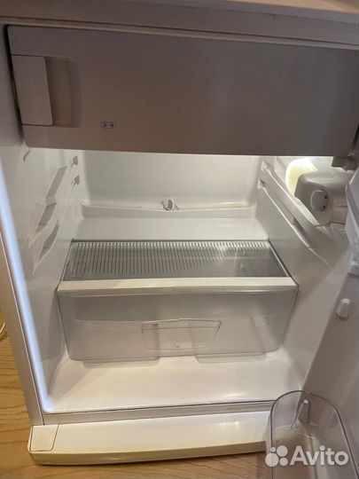 Холодильник Indesit MT 08