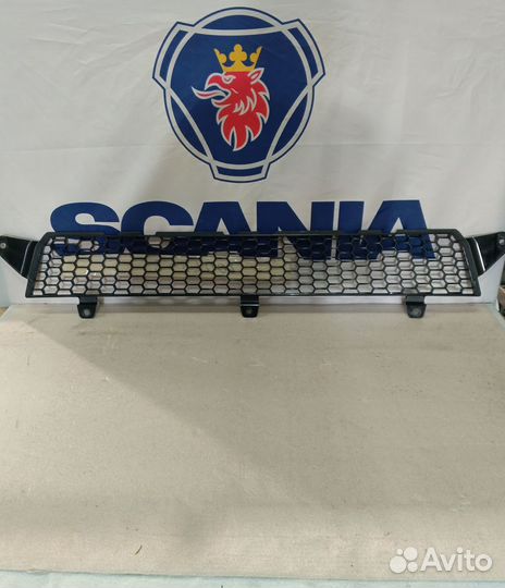 Сетка защитная панели радиатора Scania