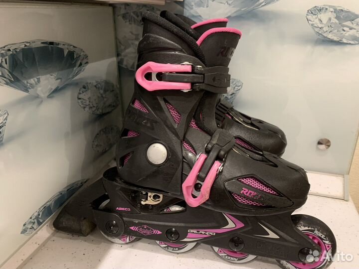 Роликовые коньки