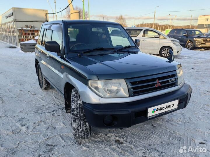 Mitsubishi Pajero iO 1.8 AT, 2000, 277 000 км