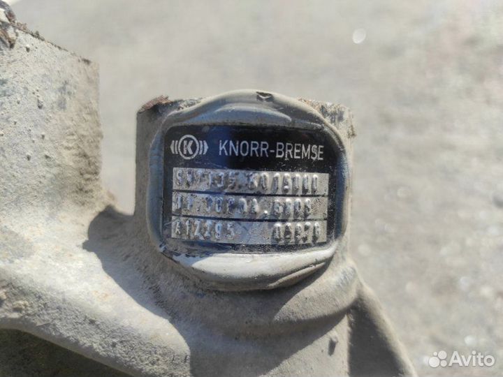 Суппорт тормозной передний правый Man Tgx