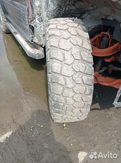 Bfgoodrich Mud-Terrain T/A 285/75 R16