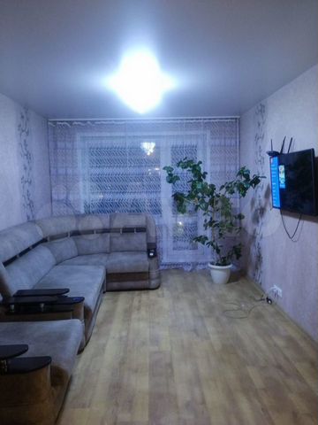 4-к. квартира, 106 м², 9/9 эт.