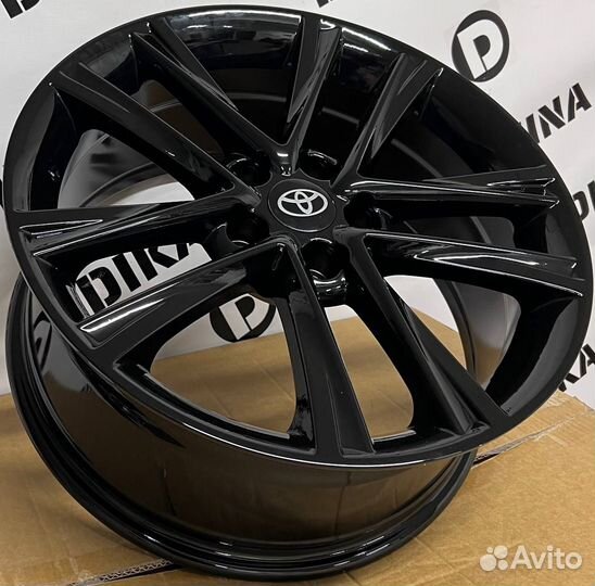 Диски для Тойота Камри toyota camry R18 5/114.3