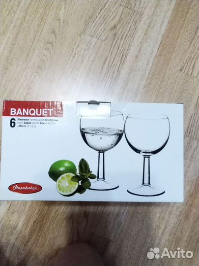 Стаканы и бокалы