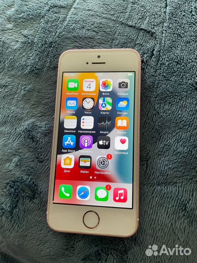 iPhone SE, 32 ГБ