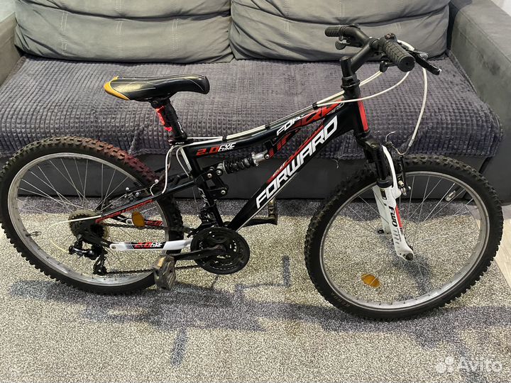 Велосипед подростковый горный forward Cyclone 2.0