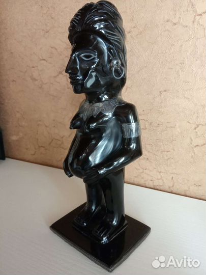 Обсидиановые фигурки майя