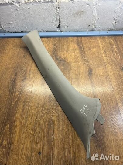 Накладка стойки лобового стекла передняя правая