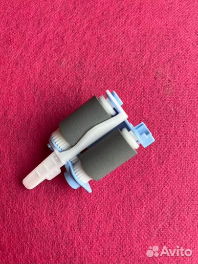 RM2-0062 Ролик подачи HP M553 / M577