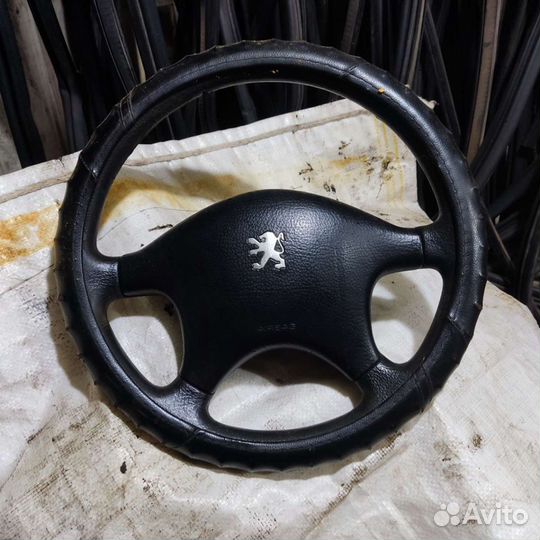 Продам руль с подушкой безопасности пежо