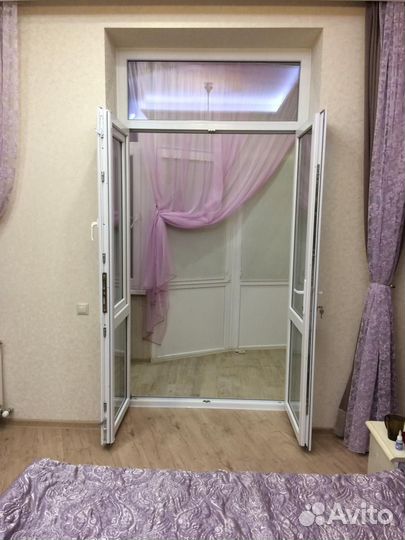 Балконная дверь