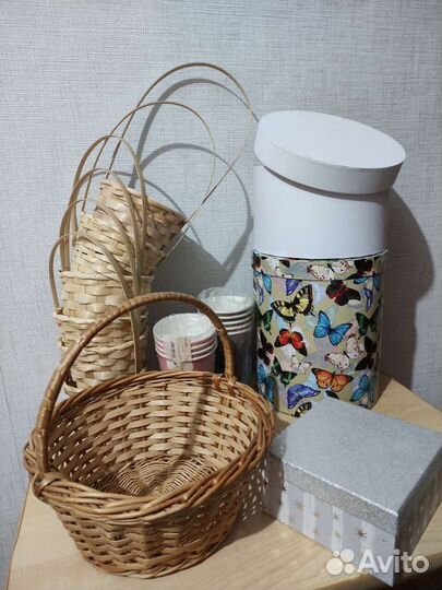 Шляпные коробки и корзинки