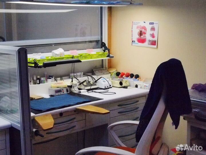 Аренда зуботехнического стола