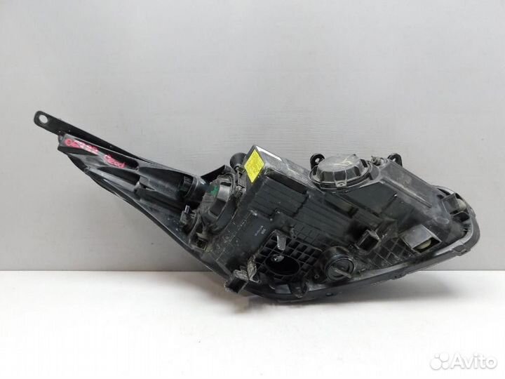 Фара левая Kia Ceed