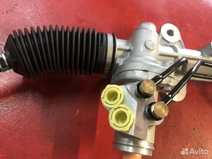 Рулевая рейка Hundai Tuscon JM LHD