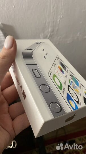 iPhone 4S, 16 ГБ