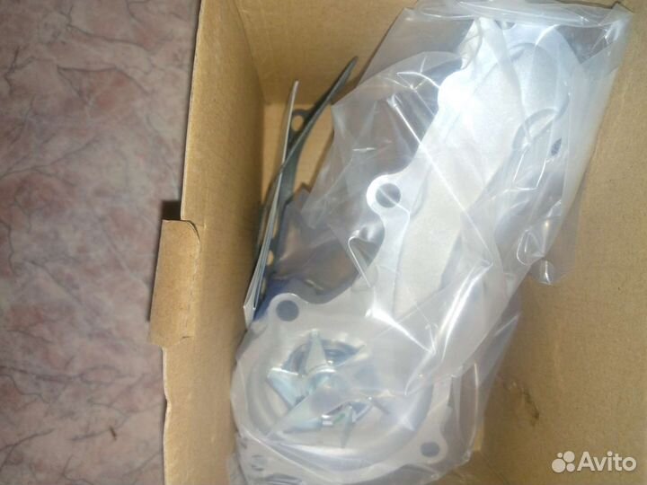 Помпа Ниссан Альмера N16