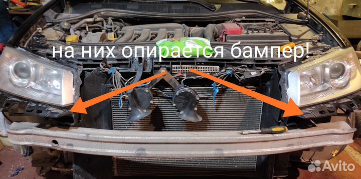 Анти-зазор фар и бампера Renault Megane 2. Крепёж