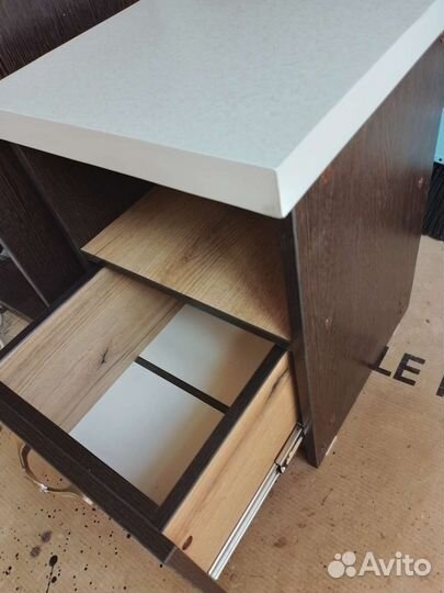 Тумба прикроватная