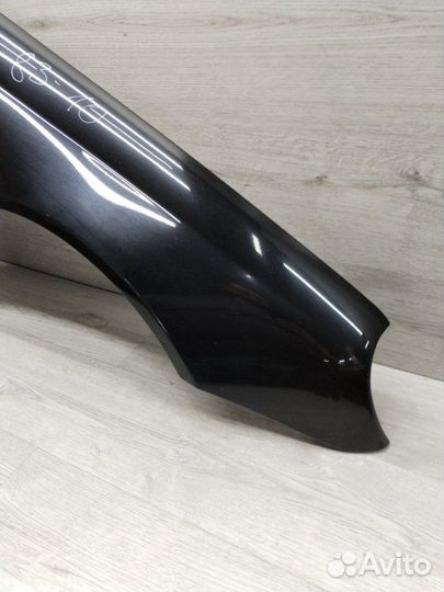 Крыло переднее правое Mercedes Clk 320 Av W209