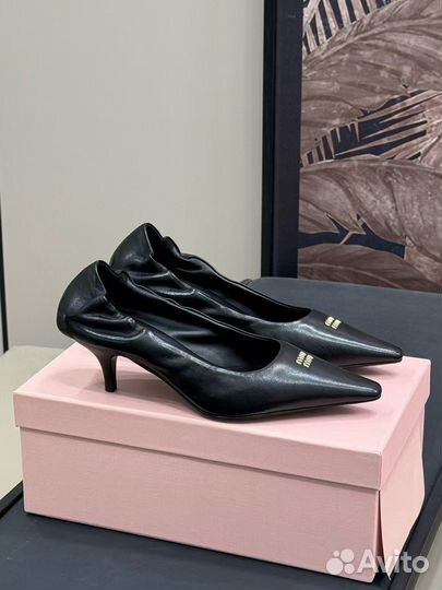 Туфли Alaia из телячьей кожи