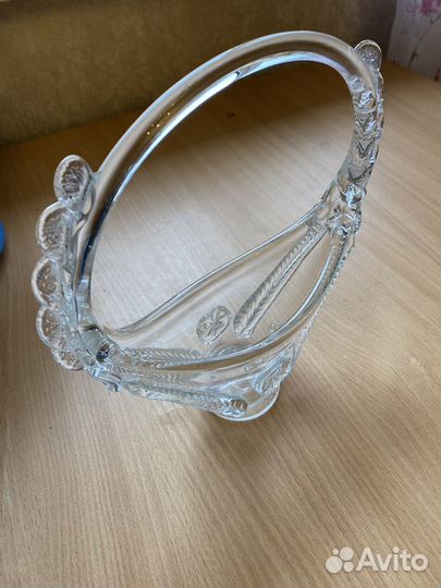 Ваза хрустальная