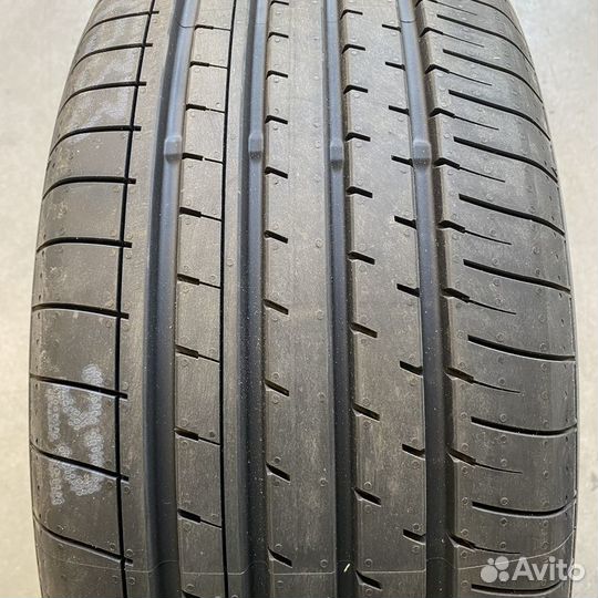 Yokohama BluEarth-XT AE61 215/65 R17 V