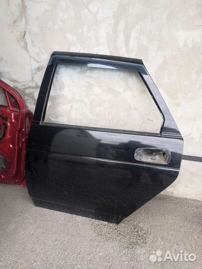 Дверь приора задняя левая
