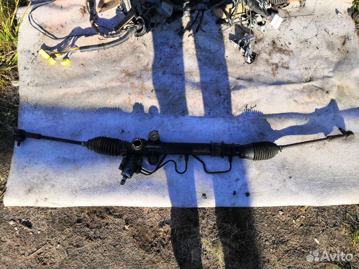 Рейка рулевая mitsubishi chariot grandis