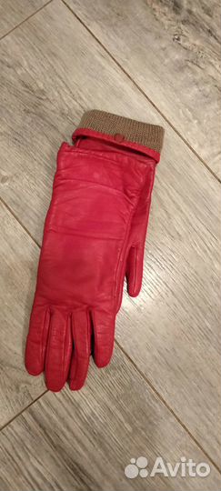 Продам перчатки женские
