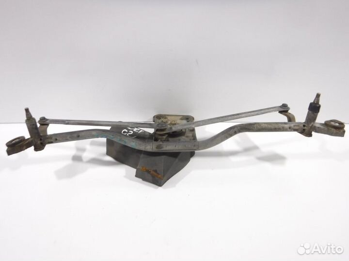 Трапеция стеклоочистителей Ford Escort