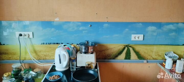 Фартук на кухню из стекла