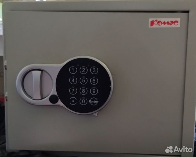 Сейф металлический кодовый