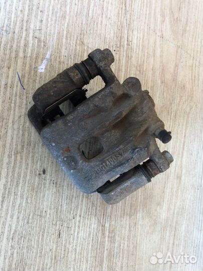 Суппорт задний правый Ssangyong Actyon