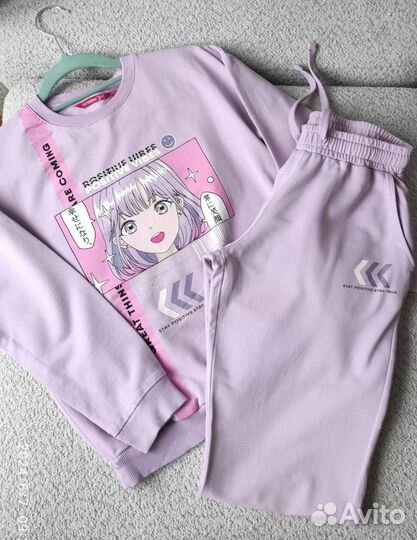 Спортивный костюм для девочки 140