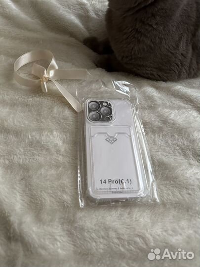 Чехол на iPhone 14 pro новый