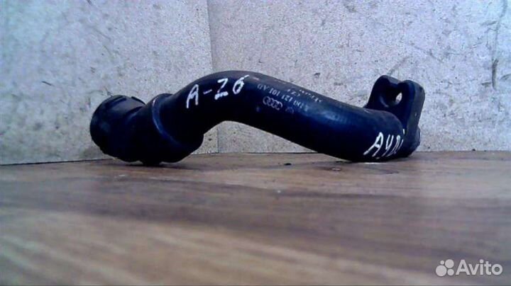 Патрубок радиатора Volkswagen Passat - B5 плюс рес