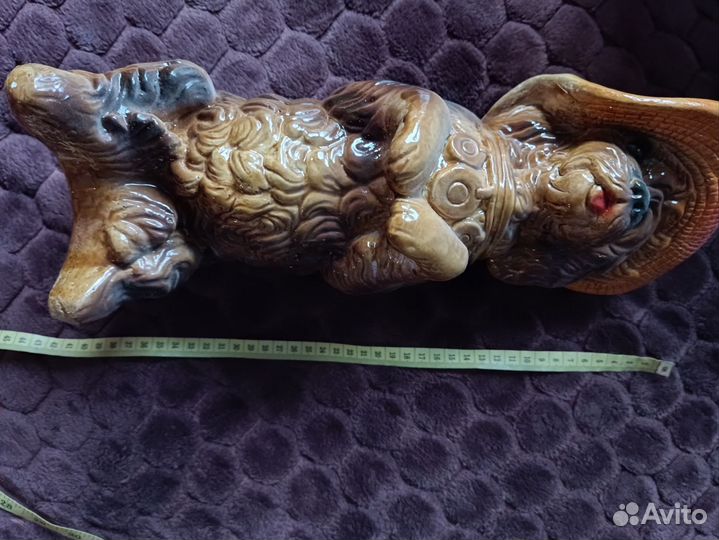 Статуэтка собака