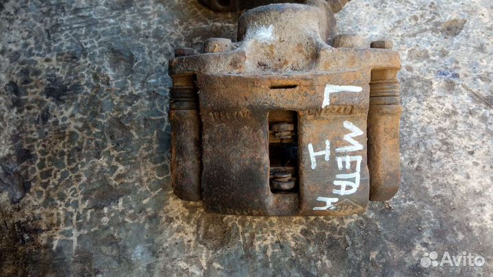 Передний суппорт Рено Меган 1