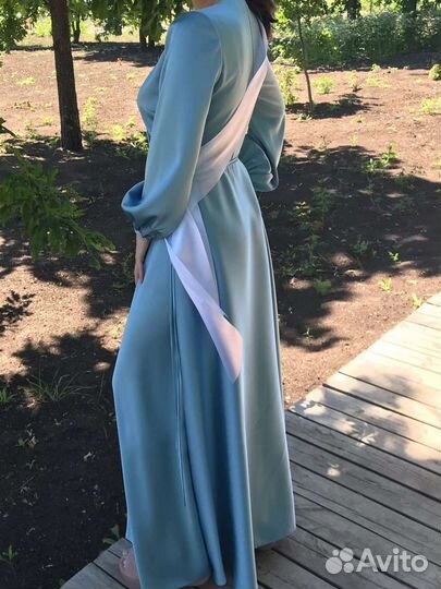 Женское платье