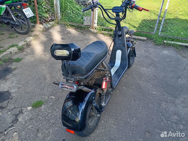 Электроскутэр