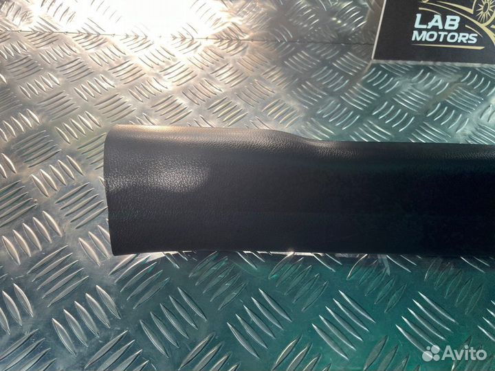 Накладка на порог салона правая Honda Accord CP2