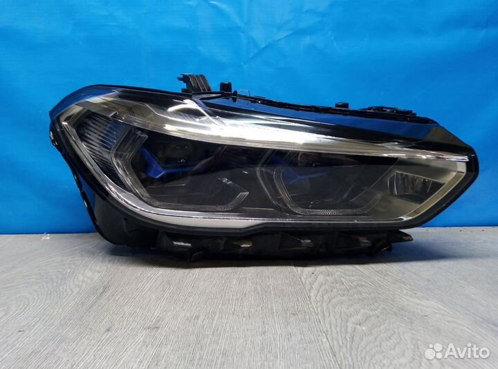 Фара правая BMW X5 G05 2018