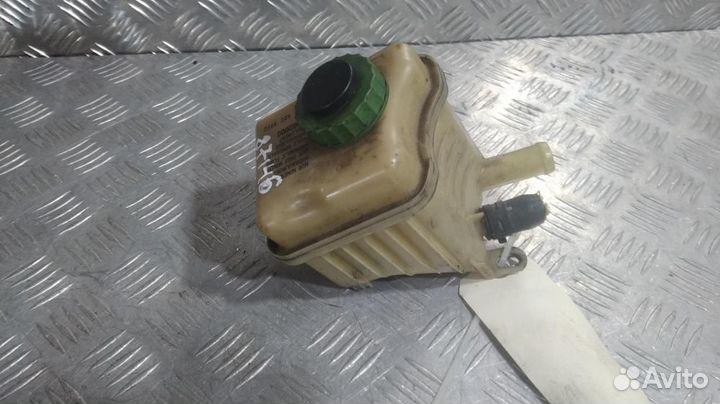 Бачок гидроусилителя для Volkswagen Touareg 1