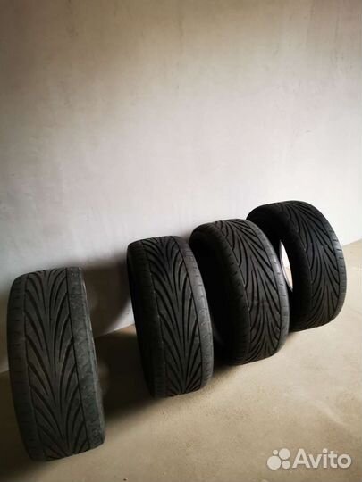 Toyo Proxes TR1 245/40 R19