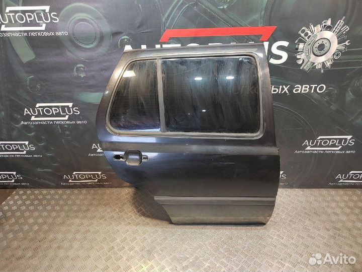 Дверь задняя правая Volkswagen Golf 3 хэтчбек 1.8